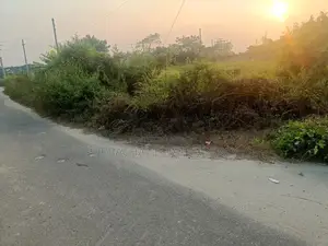 পূর্বাচল সেক্টর ১৫, ৭৫ ফুট রাস্তার পাশে পাশাপাশি দুটি প্লট, মোট ১০ কাঠা