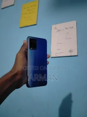 Vivo Y21 64 GB Blue