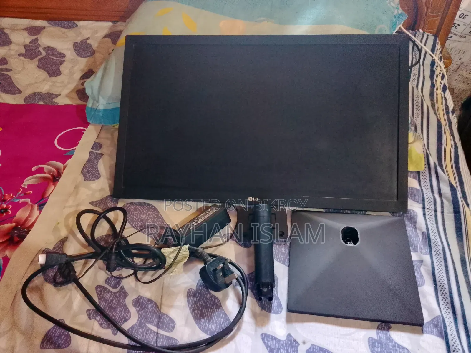 LG Monitor for sale