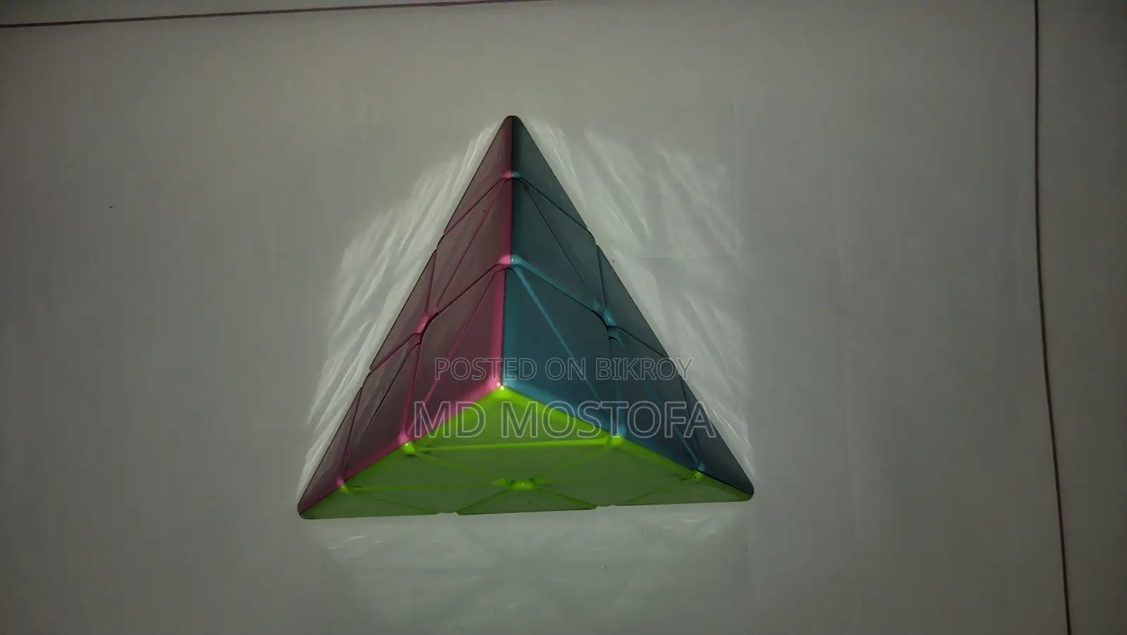 Pyraminx Puzzle