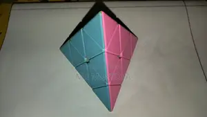 Pyraminx Puzzle