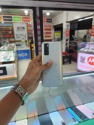 Vivo V20 128 GB White