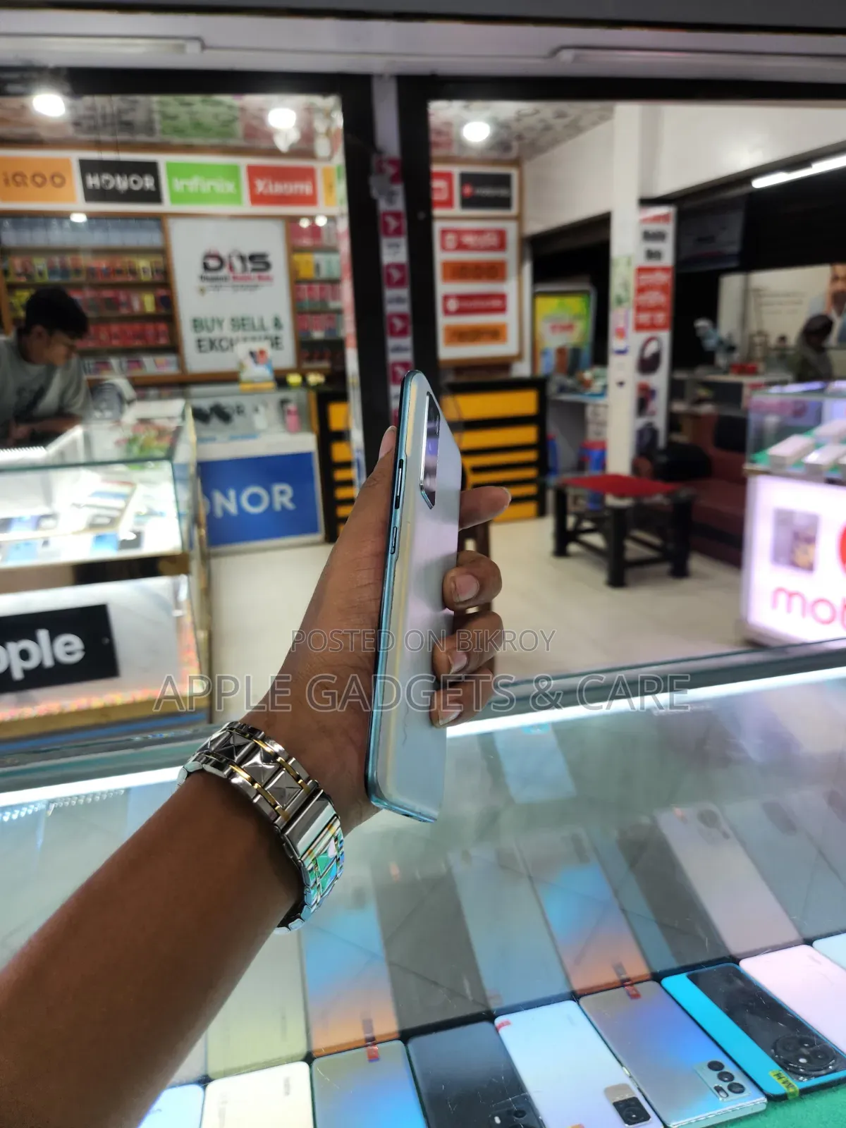 Vivo V20 128 GB White