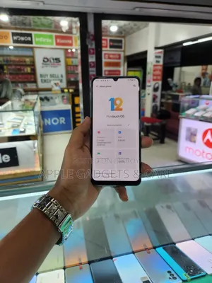 Vivo V20 128 GB White