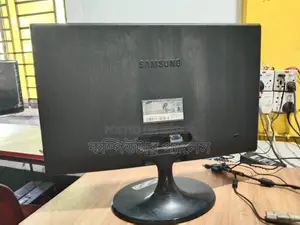 Samsung 22 Inch Slim Fresh Monitor