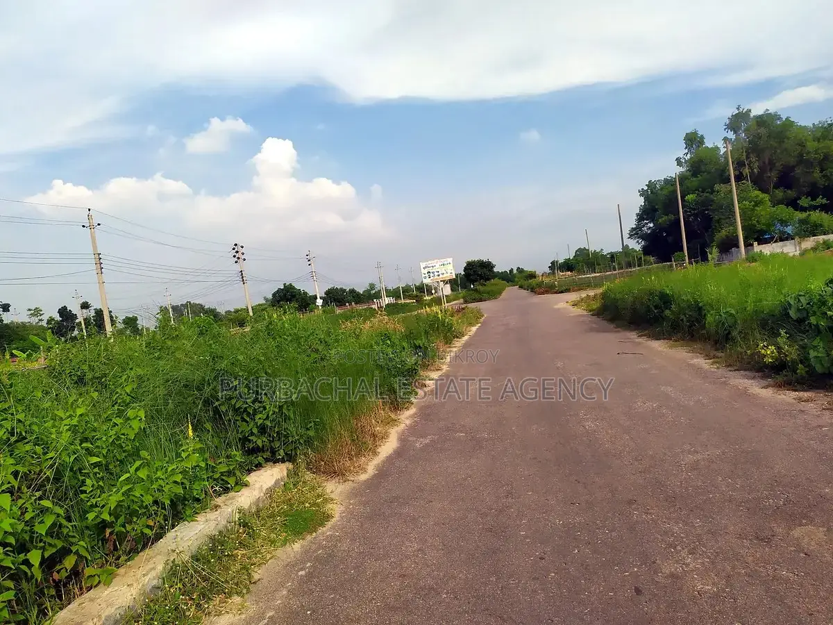 রাজউক পূর্বাচল সেক্টর ১১: ৫৭ ফুট রাস্তার উপর ৫ কাঠার প্লট