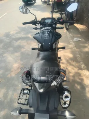 সুজুকি গিক্সার ২০২২ ব্ল্যাক