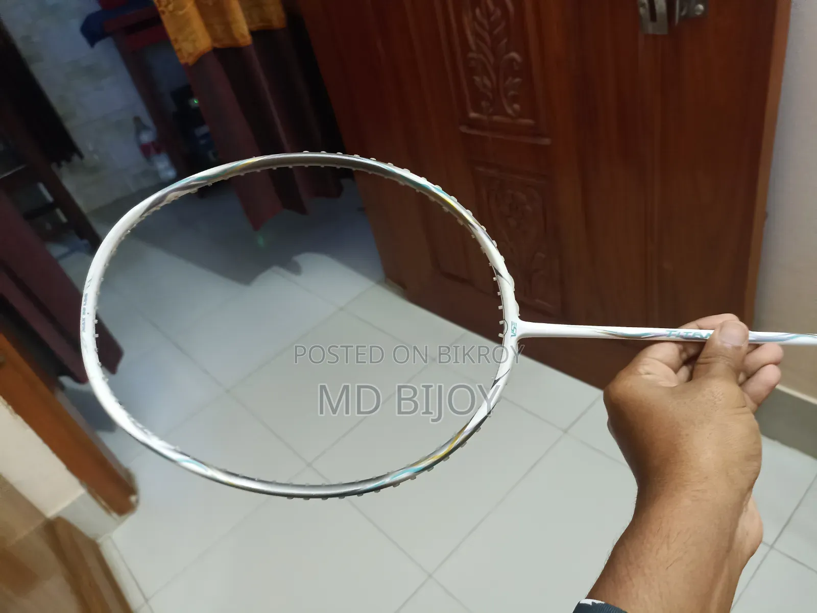 ব্যাডমিন্টন র‍্যাকেট