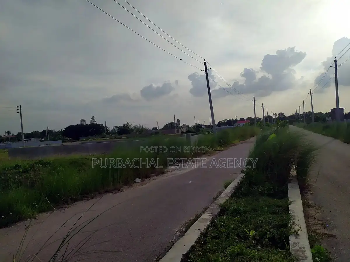 ১৬০ ফিট রাস্তার কাছে: ৫ কাঠা দক্ষিণমুখী প্লট, পূর্বাচল সেক্টর ২০