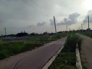 ১৬০ ফিট রাস্তার কাছে: ৫ কাঠা দক্ষিণমুখী প্লট, পূর্বাচল সেক্টর ২০
