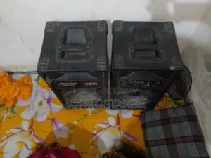 ডিজে মিক্সার বক্স