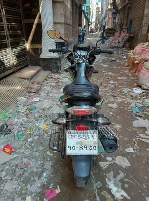 Bajaj Discover 125 2022 Black