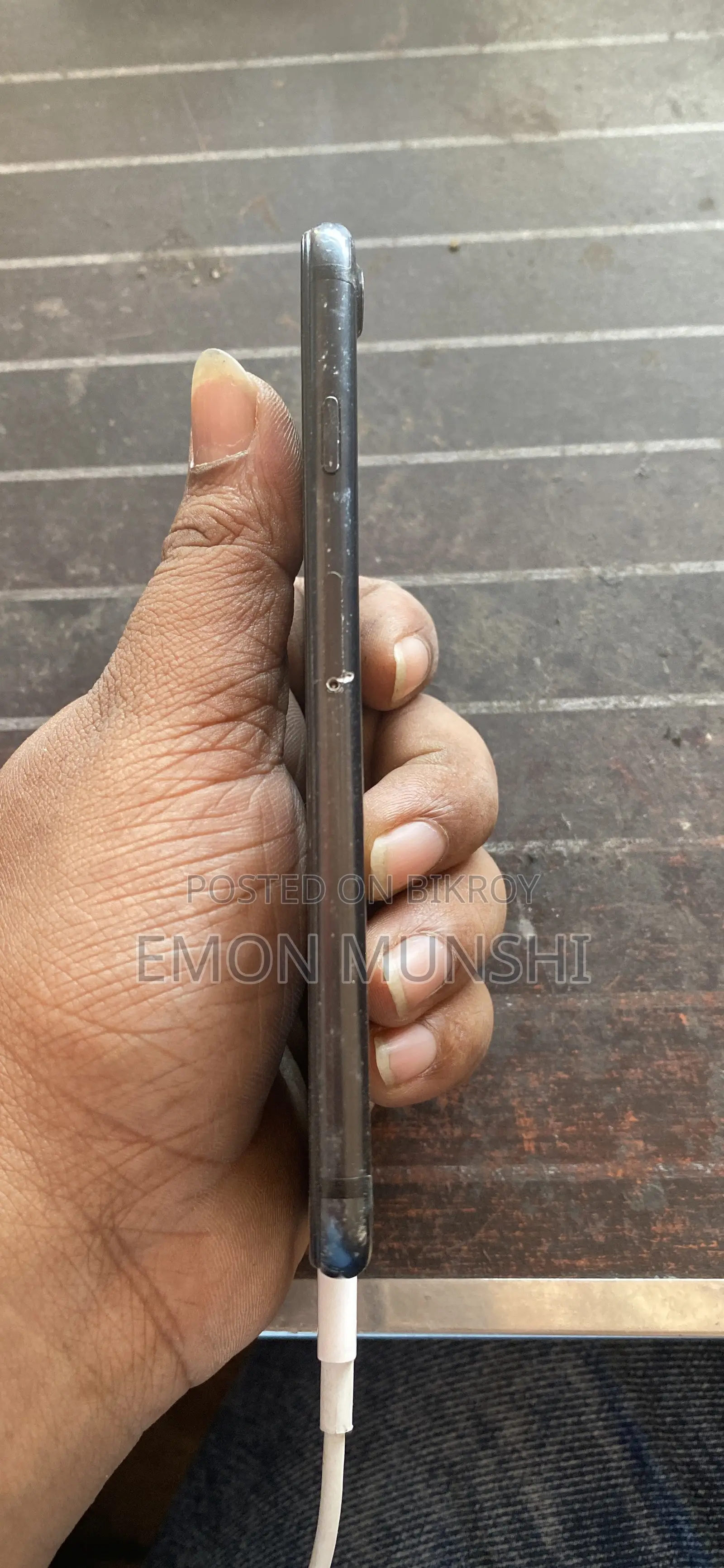 Apple iPhone 7 32 GB Black