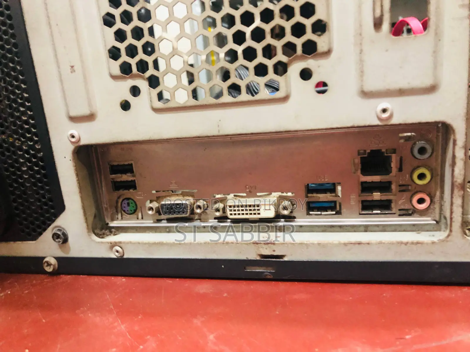 Desktop Computer Gigabyte 8GB Intel Core i3 SSD 128GB