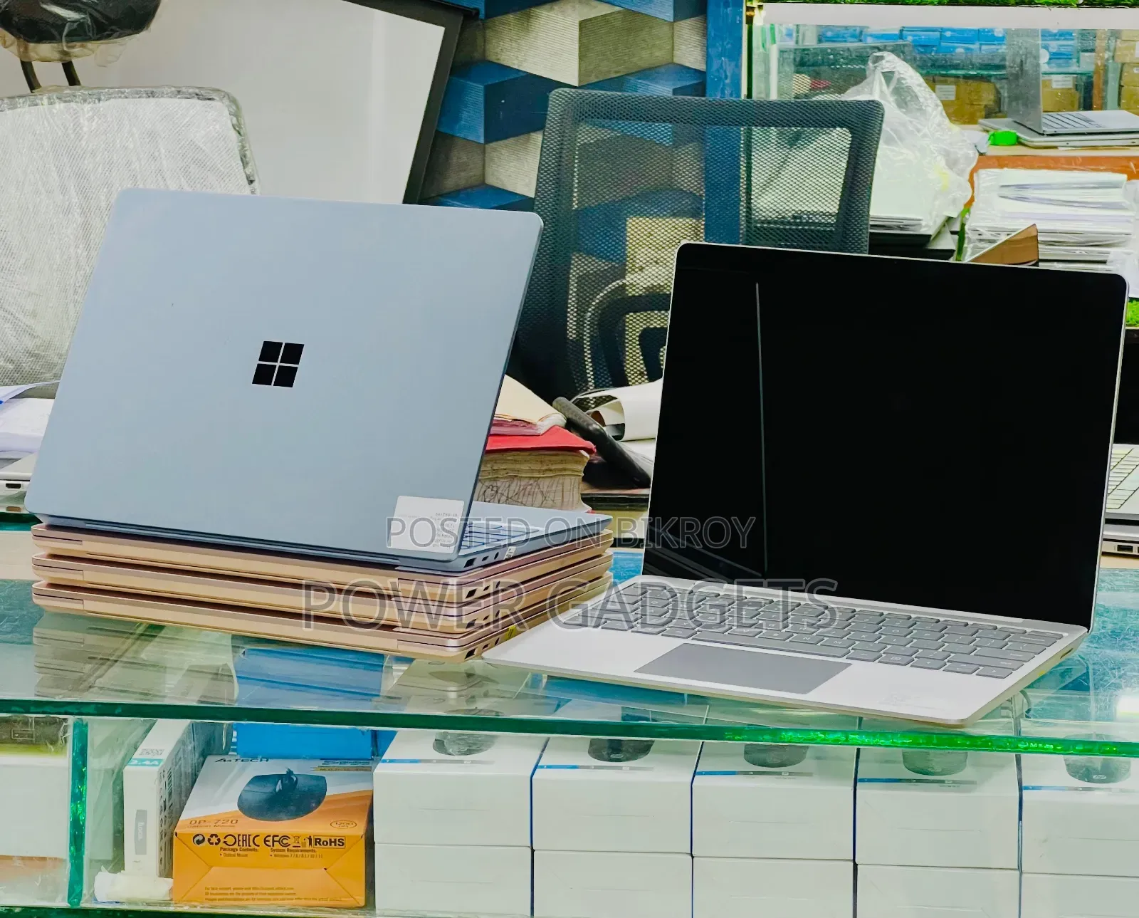 Laptop Microsoft Surface Go 4GB Intel Core i5 SSD 256GB