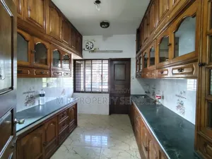 4 Bedroom Apartment in Gulshan for rent