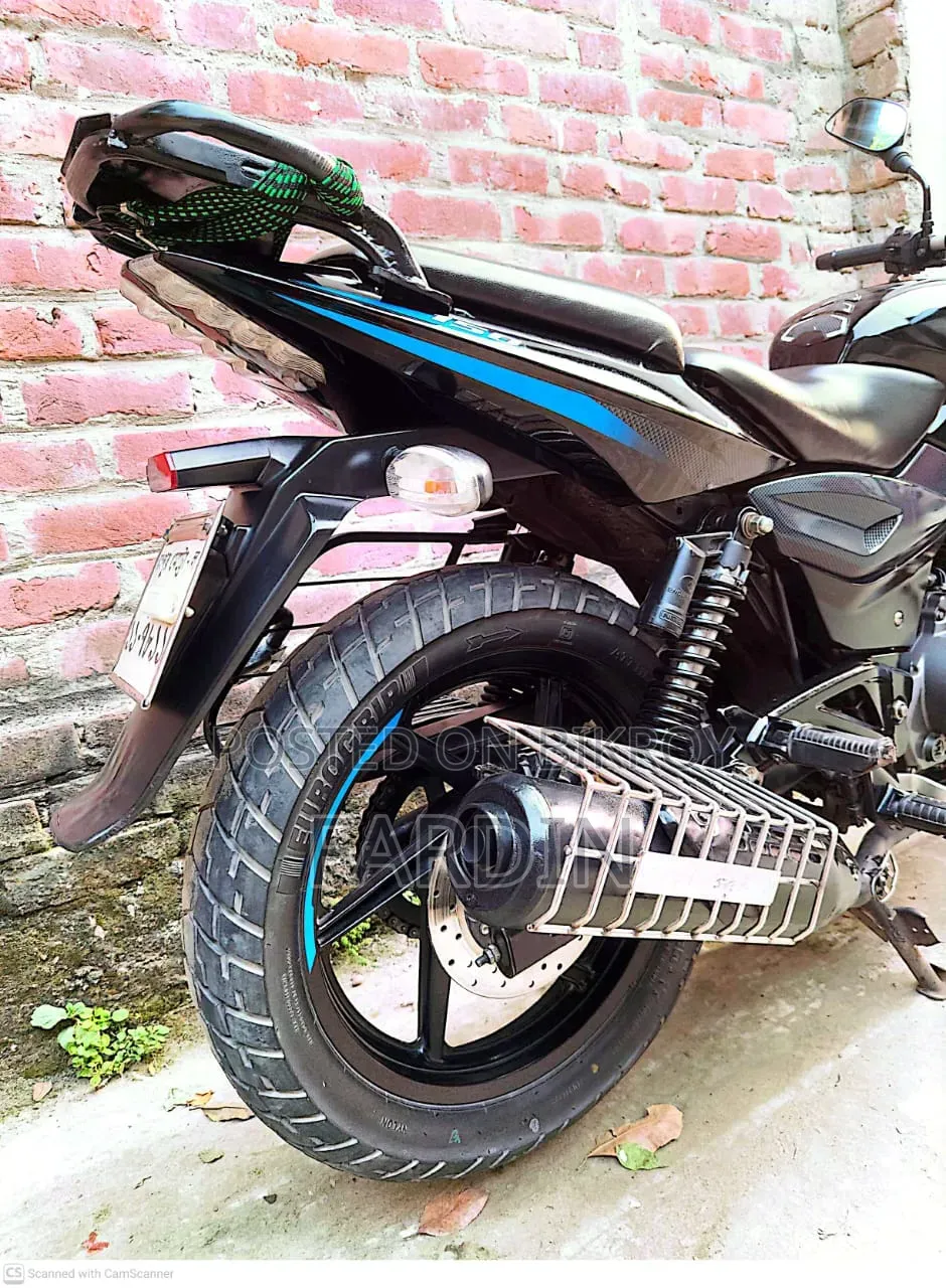 Bajaj Pulsar 150 2023 Blue