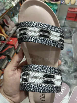 প্রিমিয়াম, আকর্ষণীয়, সফট,