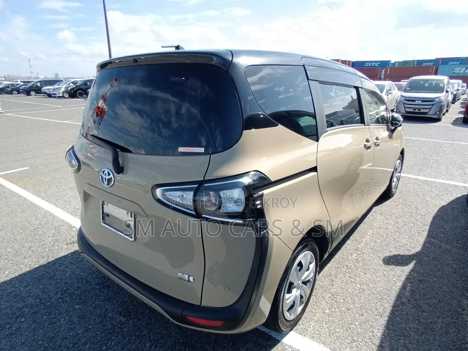 Toyota Sienta 1.5 Hybrid FWD 2021 Brown