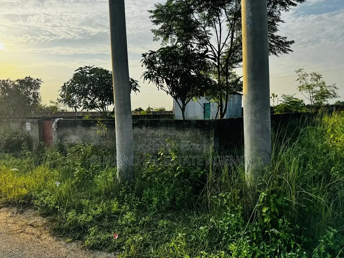 পশ্চিমমুখী ৫ কাঠা আবাসিক প্লট, পূর্বাচল সেক্টর ২৬