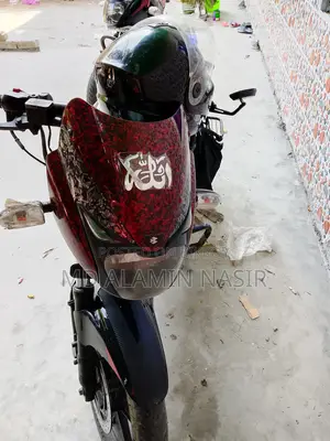 বাজাজ পালসার ১৫০ ২০২০ লাল