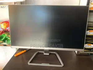 Desktop Computer MSI 32GB AMD Ryzen 7 SSD 512GB