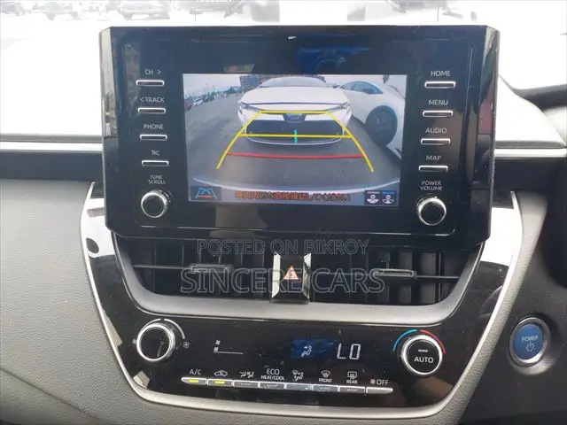 Toyota Corolla 2021 Silver
