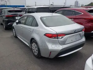 Toyota Corolla 2021 Silver