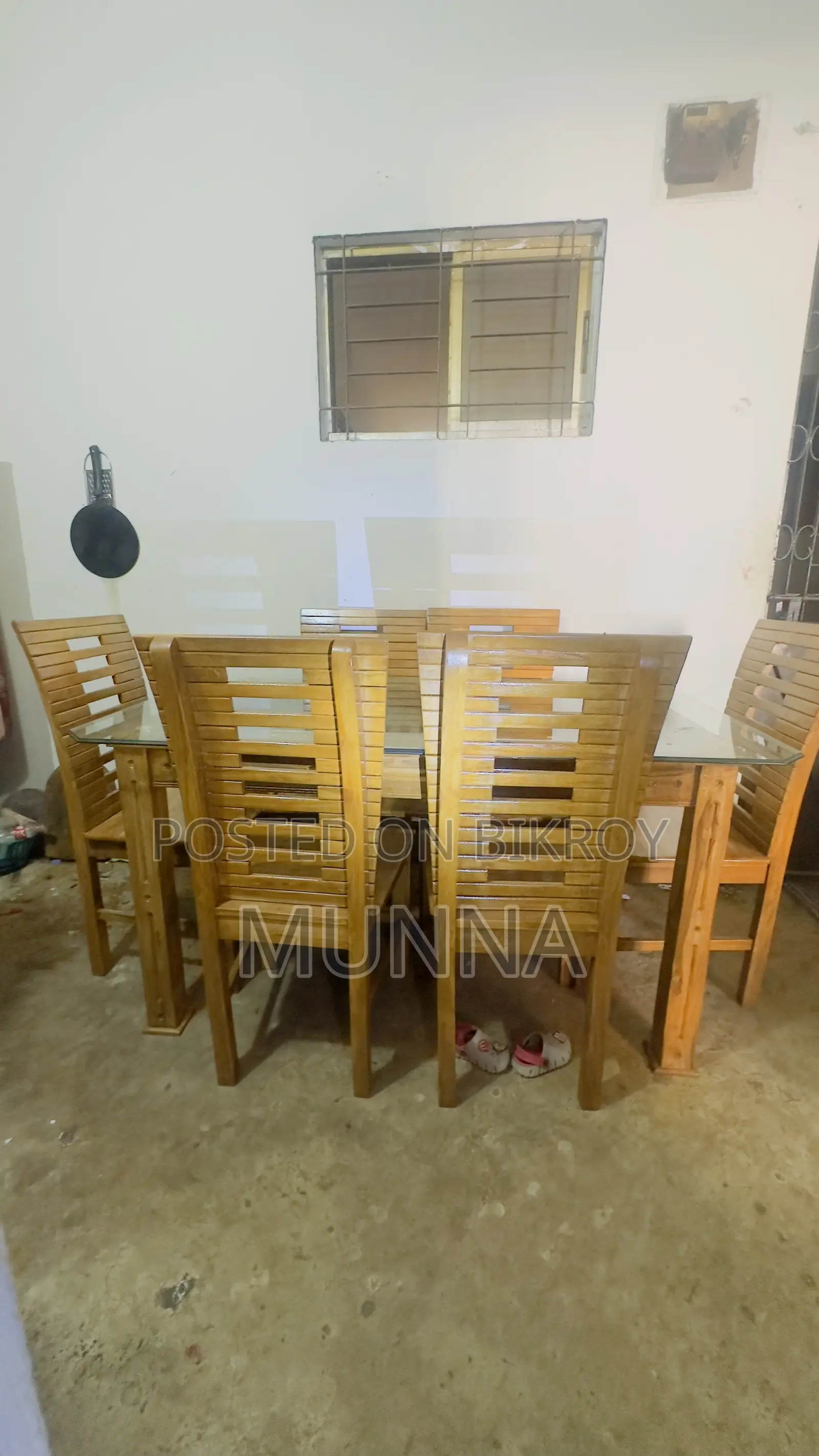 সেগুন কাঠের প্রিমিয়াম ডাইনিং টেবিল