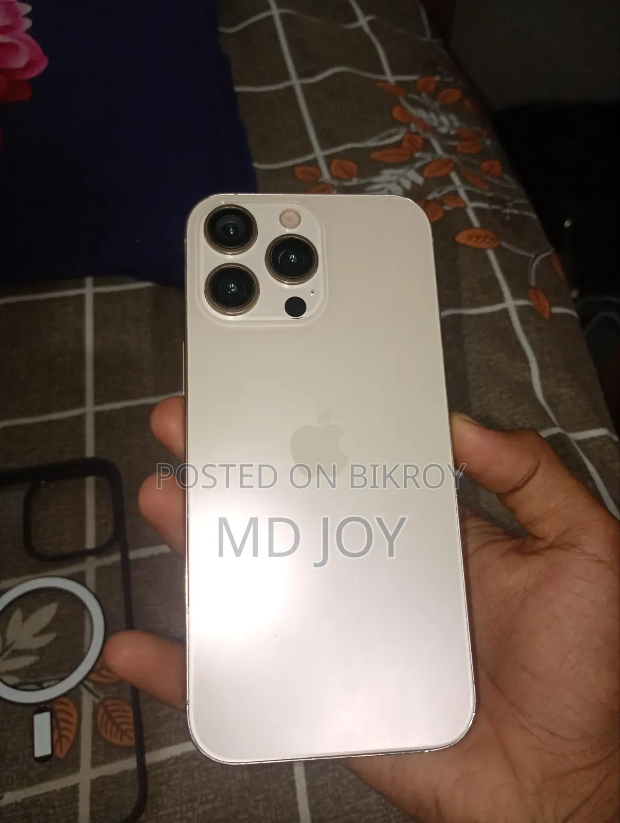 অ্যাপল আইফোন ১৬ প্রো ম্যাক্স ১ টিবি গোল্ড