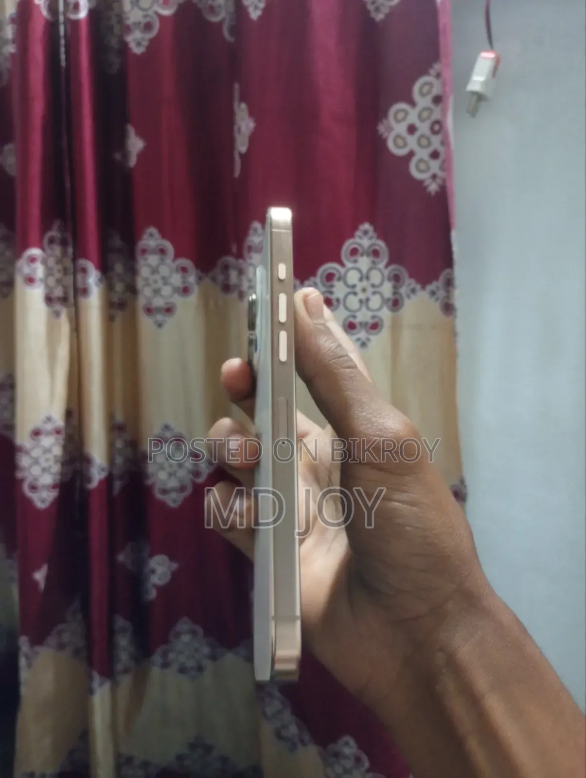 অ্যাপল আইফোন ১৬ প্রো ম্যাক্স ১ টিবি গোল্ড