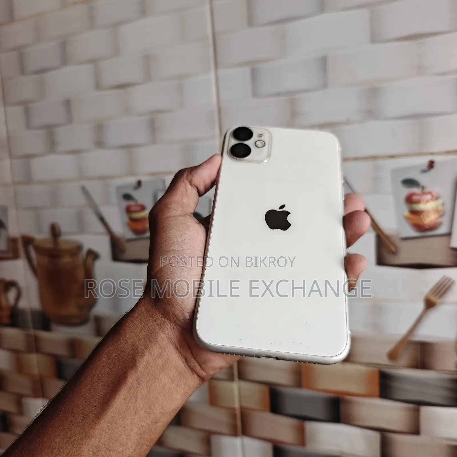 অ্যাপল আইফোন ১১ ২৫৬ জিবি