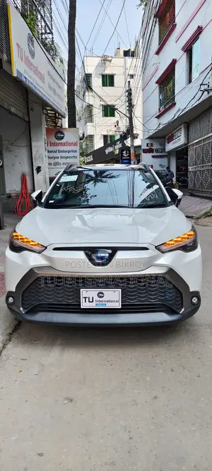 Toyota Corolla Cross 2021 Pearl