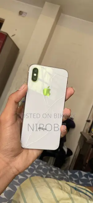 Apple iPhone X 256 GB White
