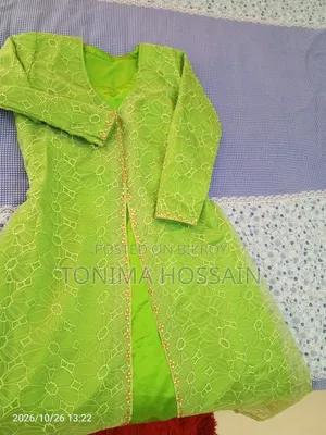 A beautiful gown, 54 size, 44 body