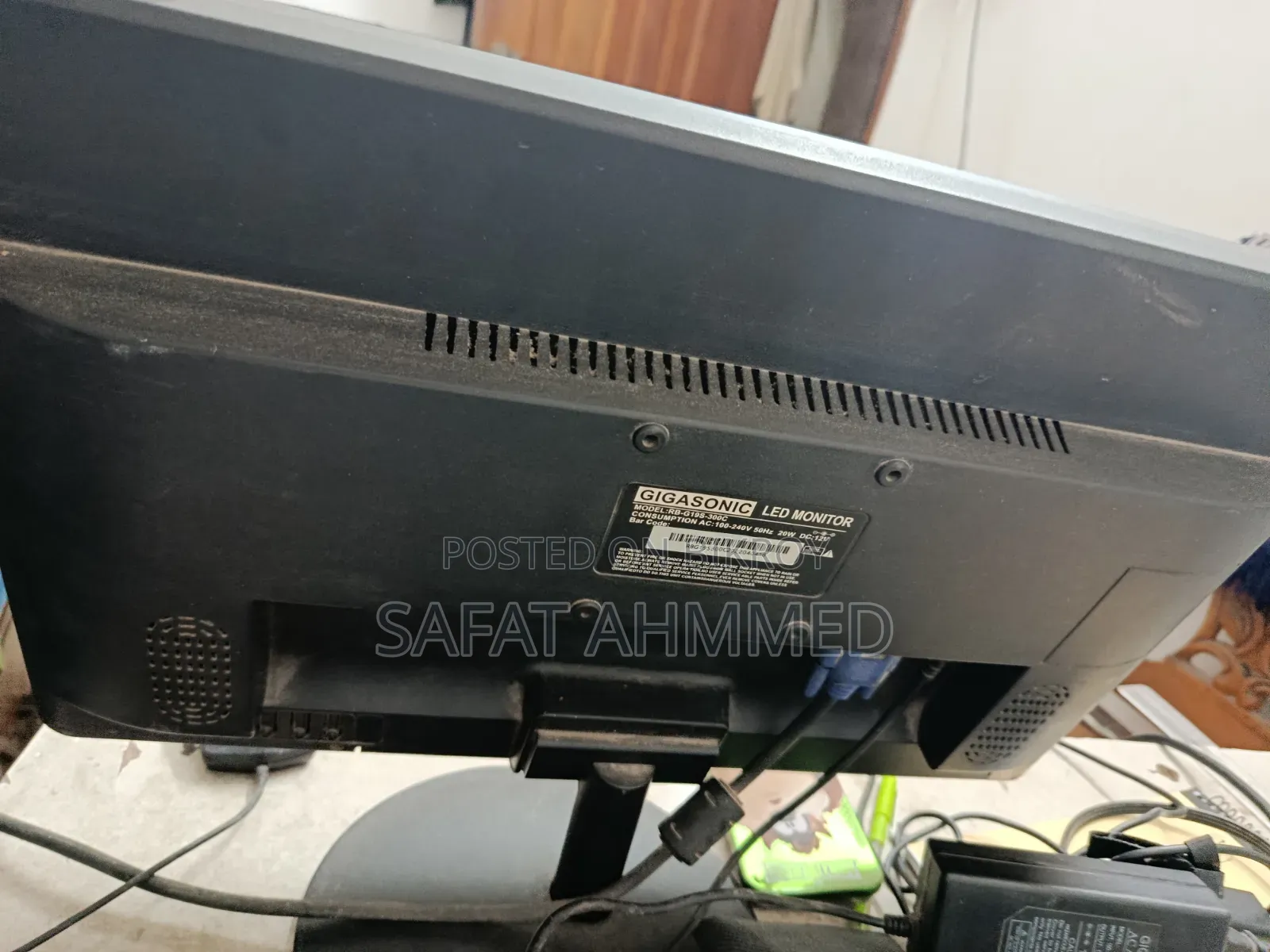 Monitor 14 Inches