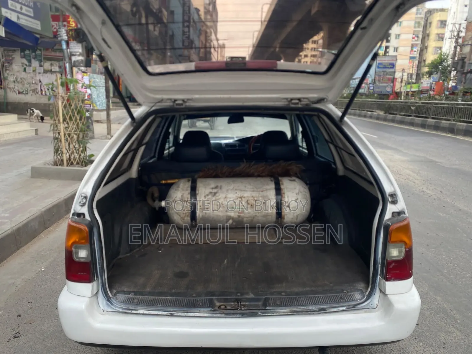 Toyota Corolla 2000 White