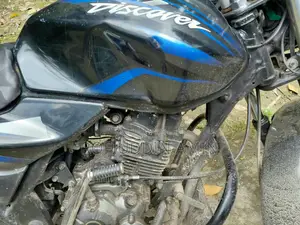 Bajaj Discover 150 2015 Blue