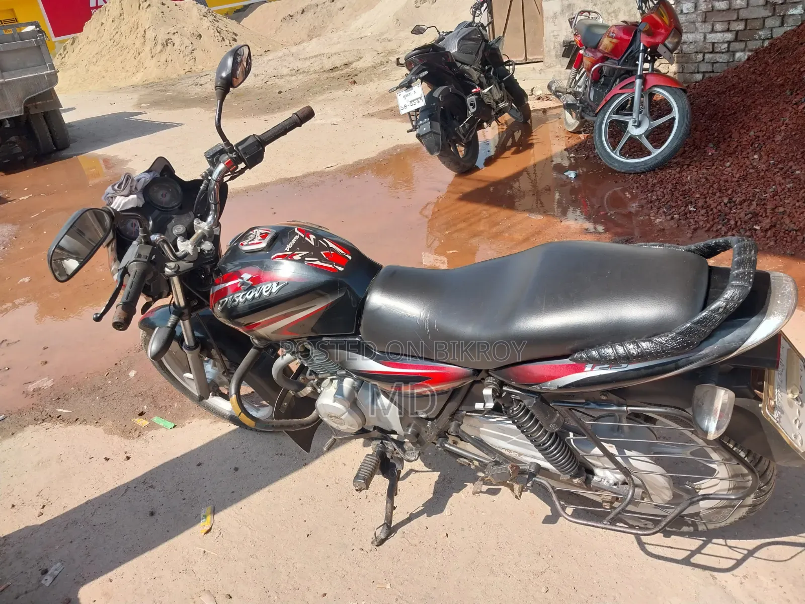 TVS Raider 125 2018 Red