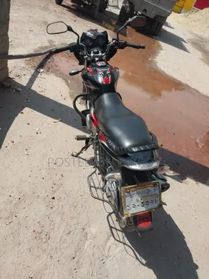 TVS Raider 125 2018 Red