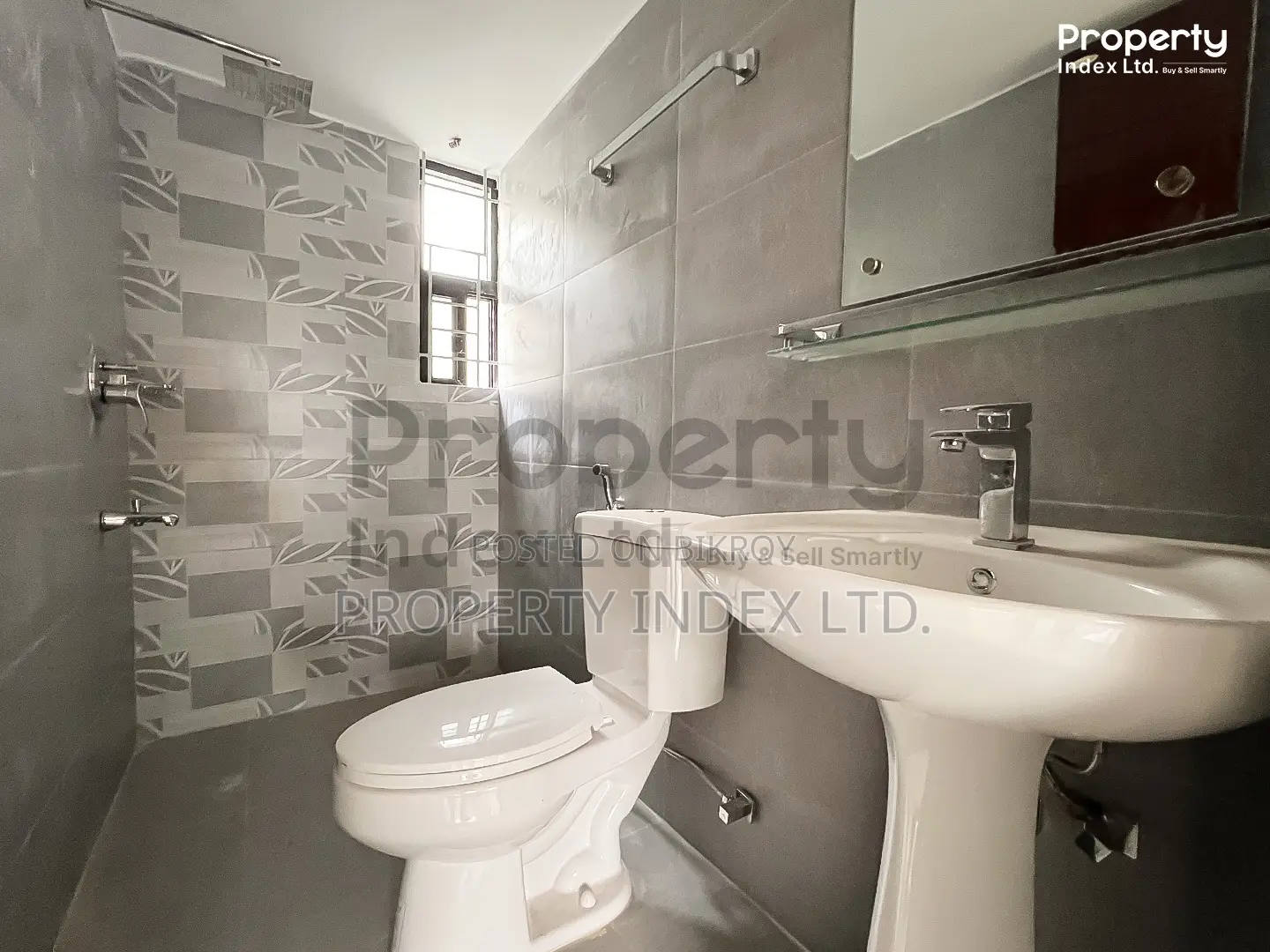 4 Bedroom Apartment in Property Index Ltd, Basundhara for sale