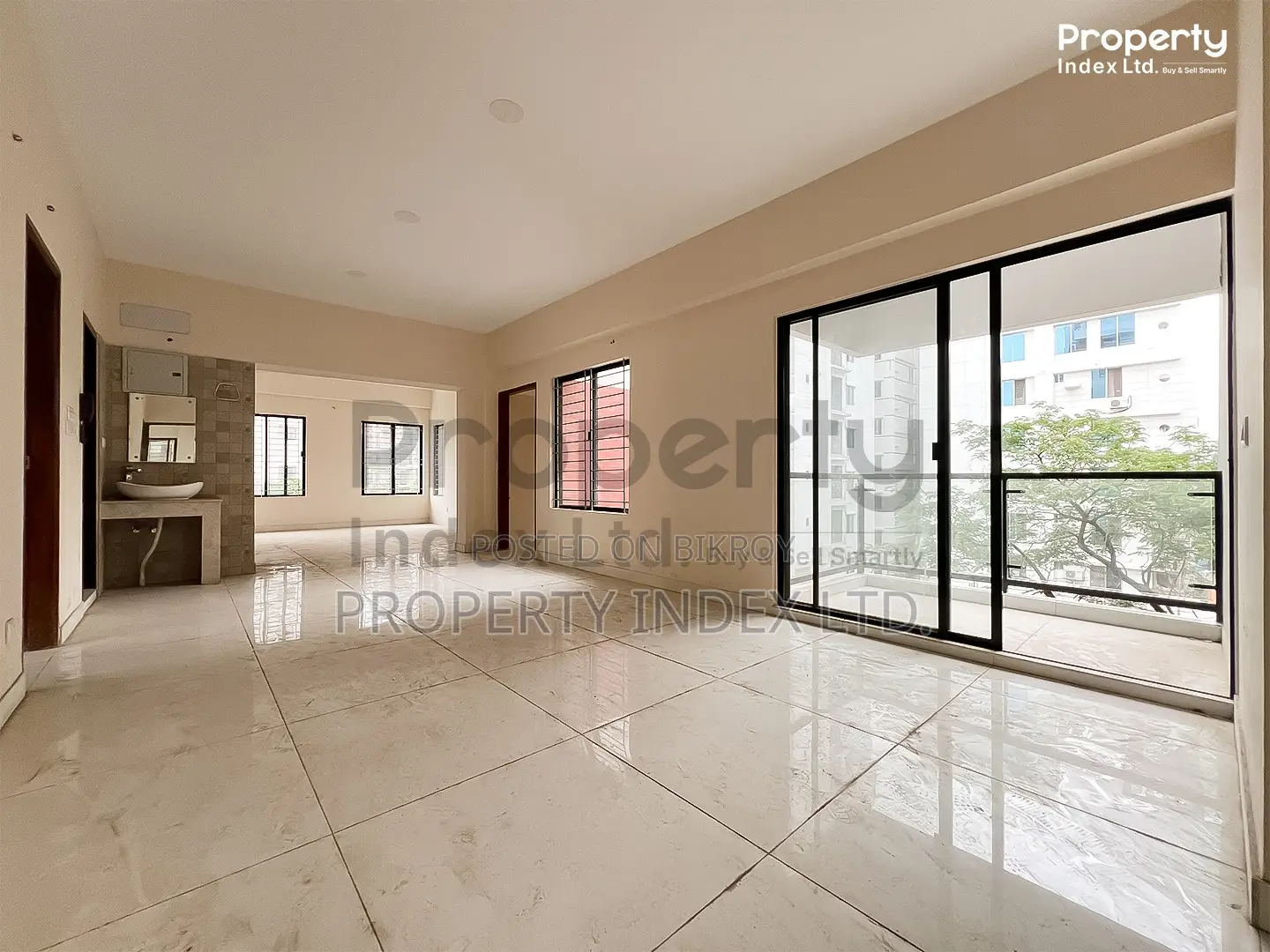 4 Bedroom Apartment in Property Index Ltd, Basundhara for sale