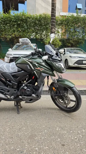 New Honda X-Blade 160 2022 Green