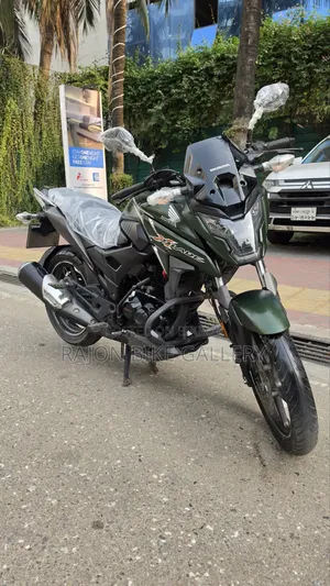 New Honda X-Blade 160 2022 Green