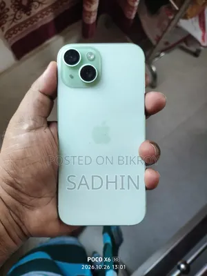 Apple iPhone 15 128 GB Green