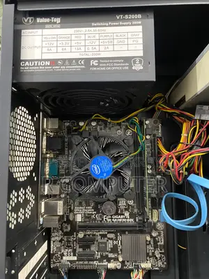 Desktop Computer Gigabyte 8GB Intel Core i3 SSD 128GB