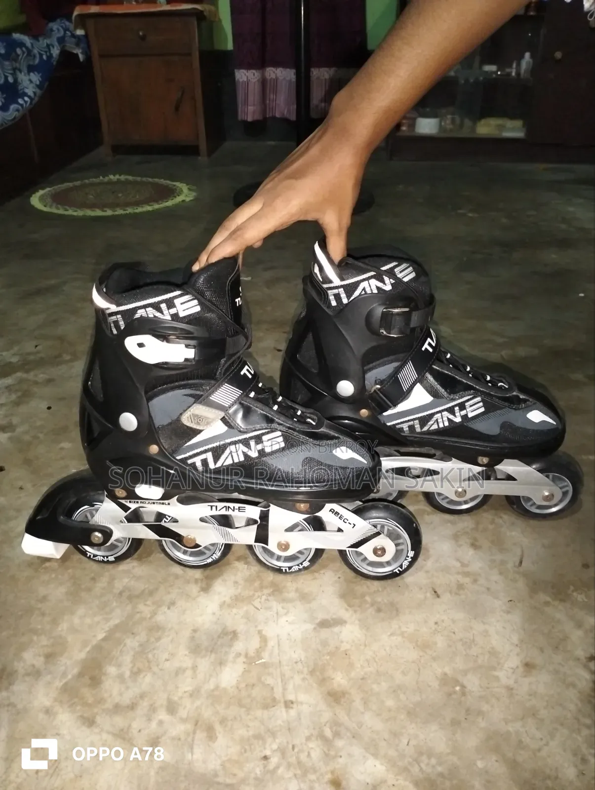 Skating Shoe