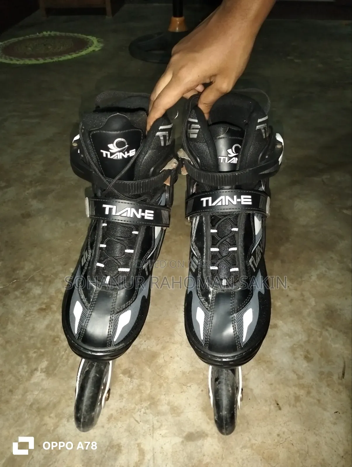 Skating Shoe