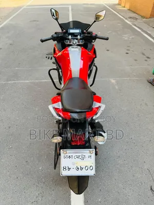 Yamaha Fazer V2 2026 Red