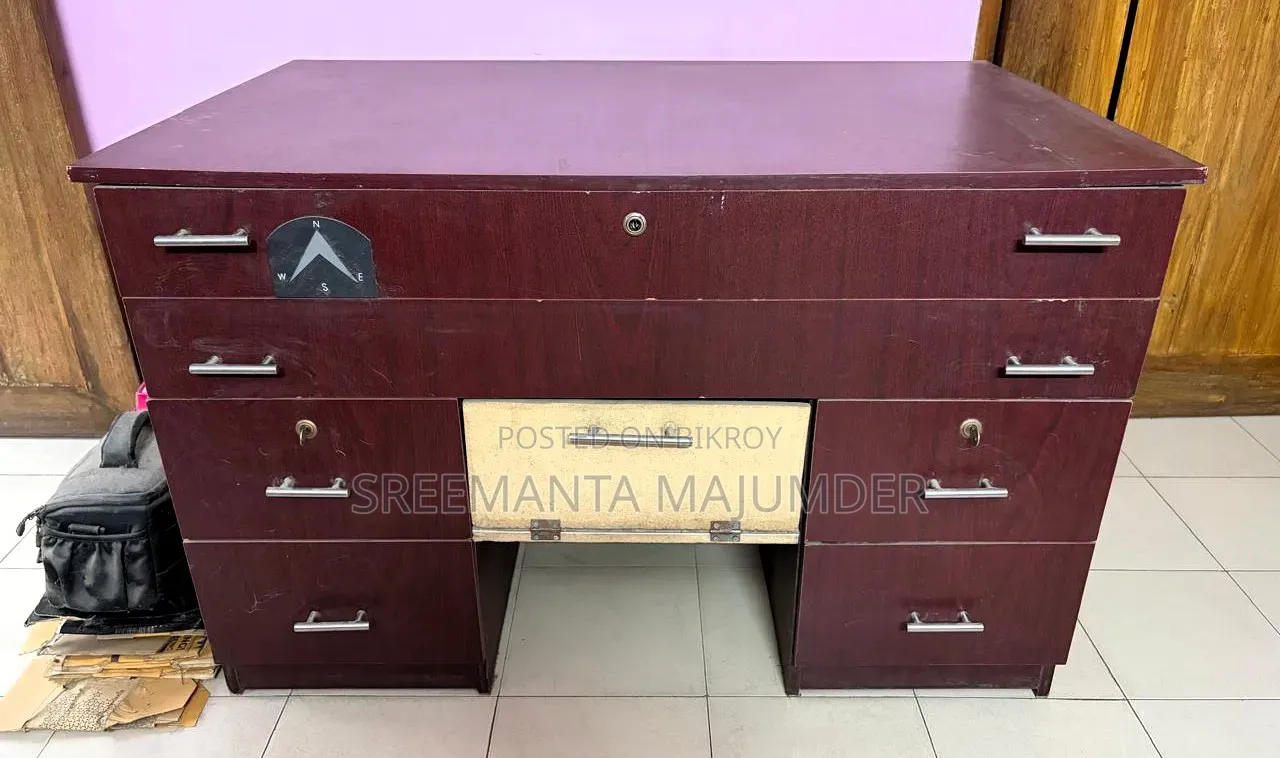 Table ( Study or Storage)